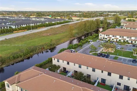 11456 W 33rd Way Hialeah FL 33018