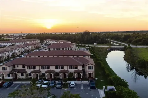 11456 W 33rd Way Hialeah FL 33018