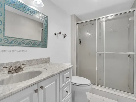 3675 N Country Club Drive Aventura FL 33180