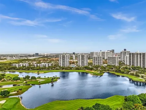 3675 N Country Club Drive Aventura FL 33180