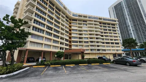 Hallandale Beach FL 33009