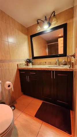 Hallandale Beach FL 33009