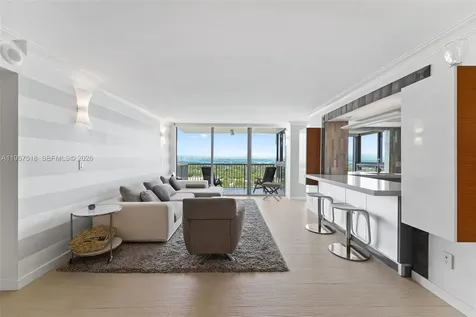 2655 Collins Avenue Miami Beach FL 33140