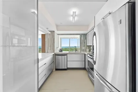2655 Collins Avenue Miami Beach FL 33140