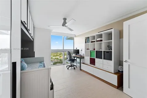 2655 Collins Avenue Miami Beach FL 33140