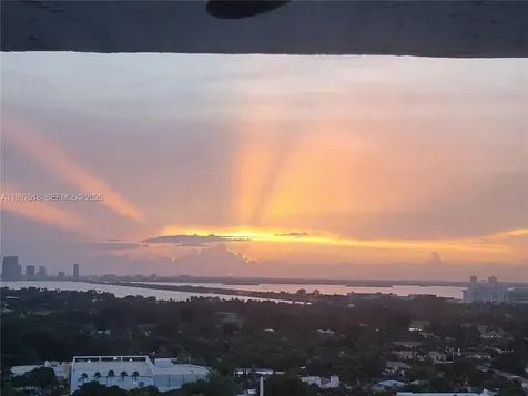 2655 Collins Avenue Miami Beach FL 33140