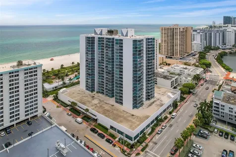 2655 Collins Avenue Miami Beach FL 33140