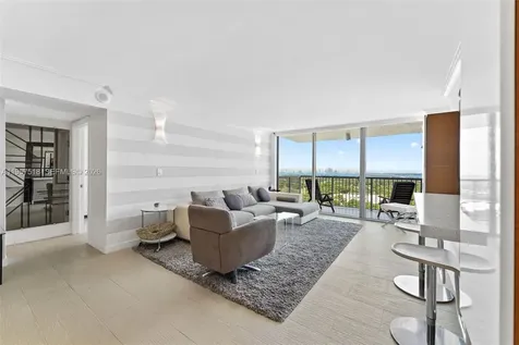 2655 Collins Avenue Miami Beach FL 33140