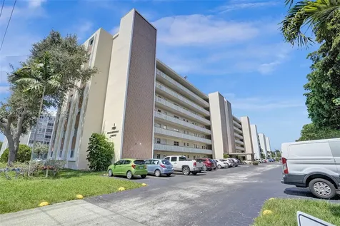 1000 NE 12th Avenue Hallandale Beach FL 33009