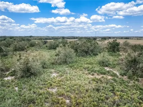 701 Jolly Lane Lorida FL 33857