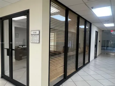 520 Brickell Key Drive Miami FL 33131