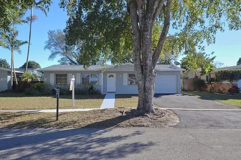8940 NW 21st Court Pembroke Pines FL 33024