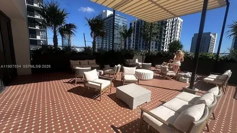 11 NE 6th Street Miami FL 33132