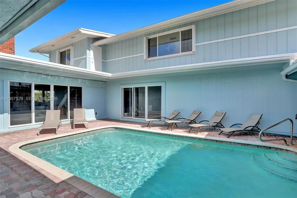1341 SE 7th Avenue Pompano Beach FL 33060
