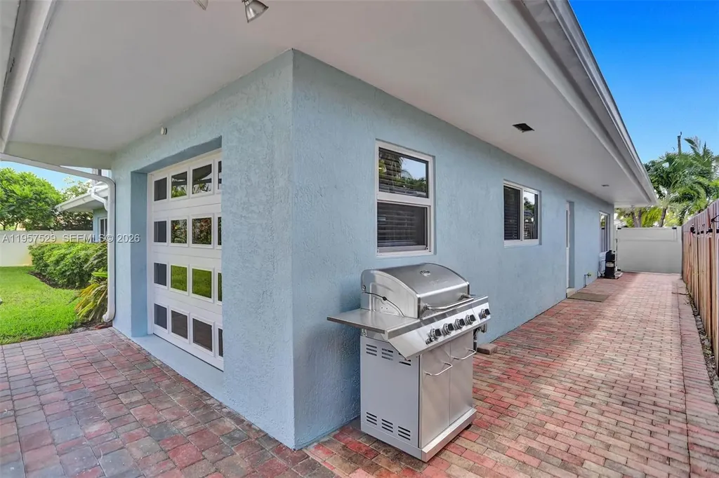 1341 SE 7th Avenue Pompano Beach FL 33060