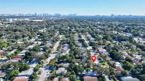 315 NE 160th Terrace Miami FL 33162