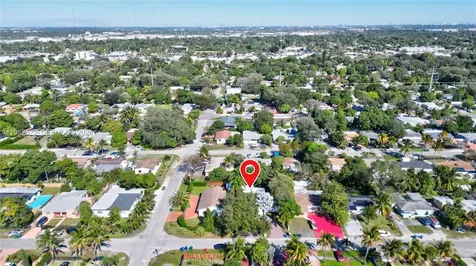 315 NE 160th Terrace Miami FL 33162