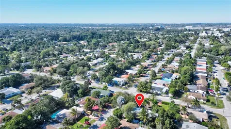 315 NE 160th Terrace Miami FL 33162