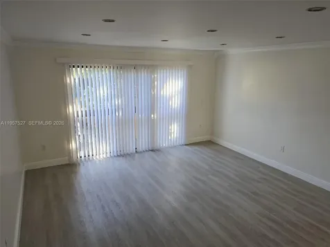 4020 Del Rio Way Sunrise FL 33351