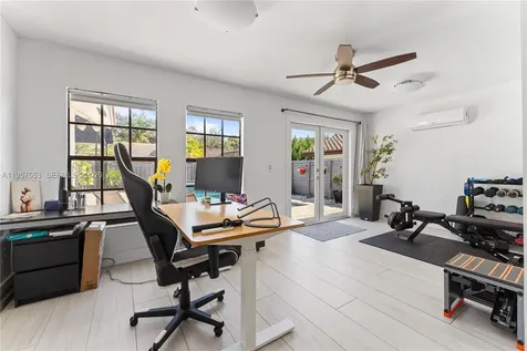 2915 NW 95th Avenue Coral Springs FL 33065