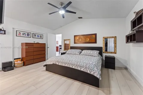 2915 NW 95th Avenue Coral Springs FL 33065