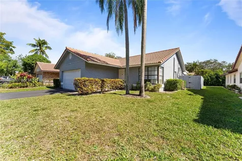 2915 NW 95th Avenue Coral Springs FL 33065