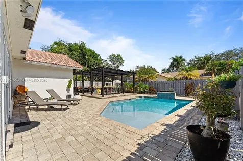 2915 NW 95th Avenue Coral Springs FL 33065