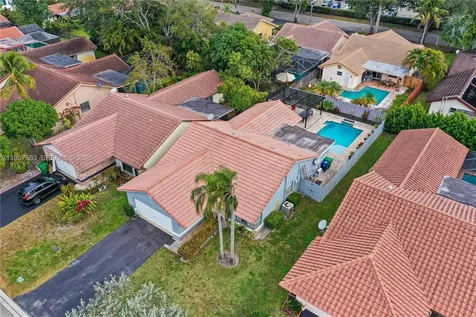 2915 NW 95th Avenue Coral Springs FL 33065
