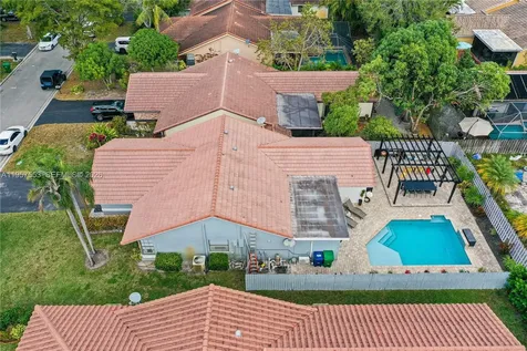 2915 NW 95th Avenue Coral Springs FL 33065