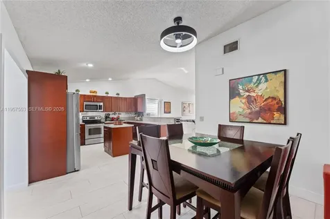 2915 NW 95th Avenue Coral Springs FL 33065