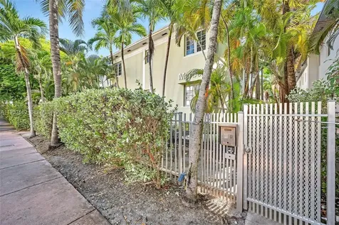 1561 Lenox Avenue Miami Beach FL 33139