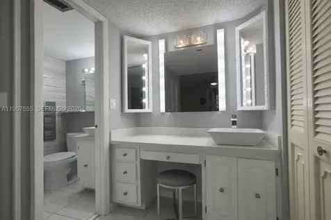 3910 Inverrary Boulevard Lauderhill FL 33319