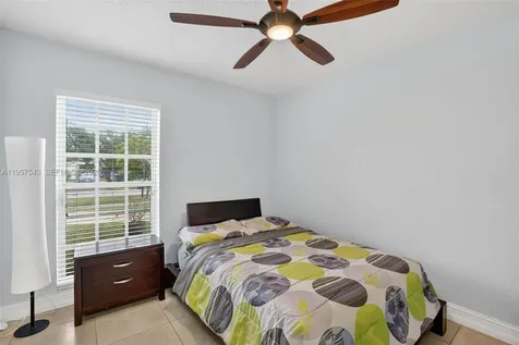 3427 NW 196th Lane Miami Gardens FL 33056