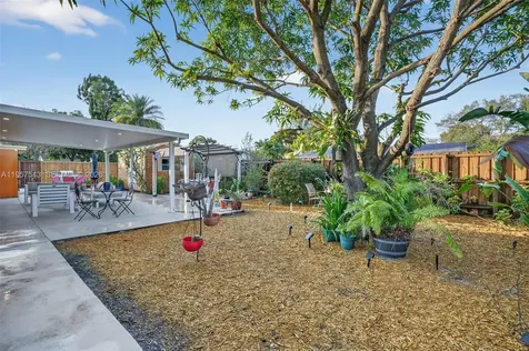 3427 NW 196th Lane Miami Gardens FL 33056