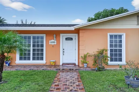 3427 NW 196th Lane Miami Gardens FL 33056