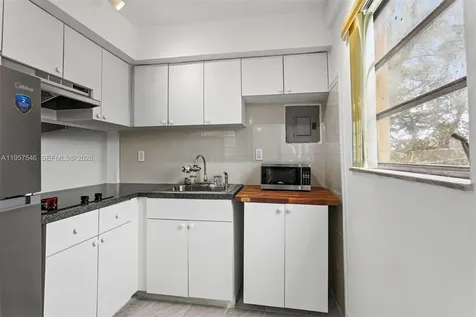 1220 SW 5th Street Miami FL 33135