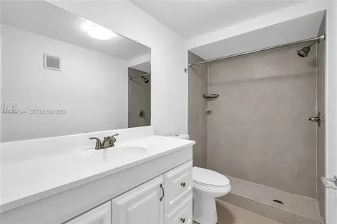 220 Lakeview Drive Weston FL 33326
