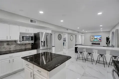 466 NE 8th Avenue Deerfield Beach FL 33441