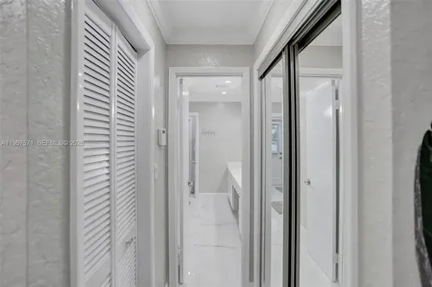 466 NE 8th Avenue Deerfield Beach FL 33441