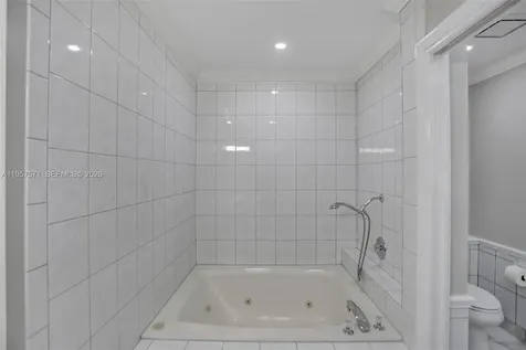 466 NE 8th Avenue Deerfield Beach FL 33441