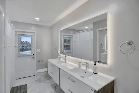 466 NE 8th Avenue Deerfield Beach FL 33441