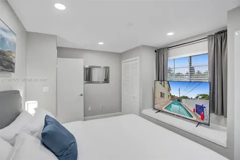 466 NE 8th Avenue Deerfield Beach FL 33441