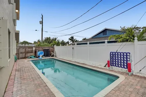 466 NE 8th Avenue Deerfield Beach FL 33441
