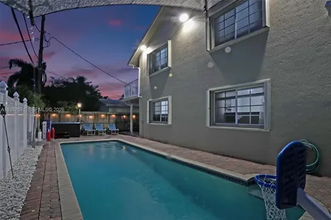 466 NE 8th Avenue Deerfield Beach FL 33441
