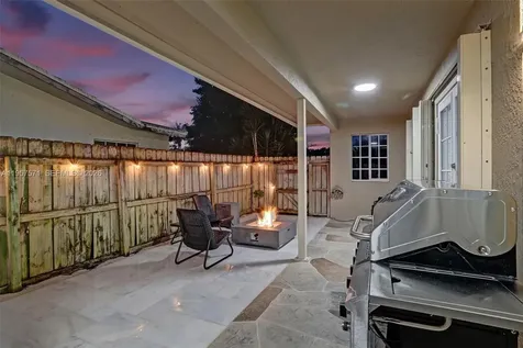 466 NE 8th Avenue Deerfield Beach FL 33441