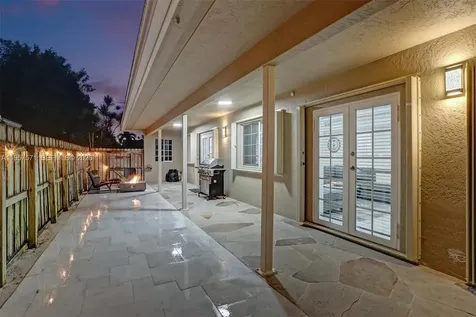 466 NE 8th Avenue Deerfield Beach FL 33441