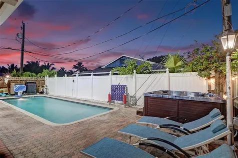 466 NE 8th Avenue Deerfield Beach FL 33441
