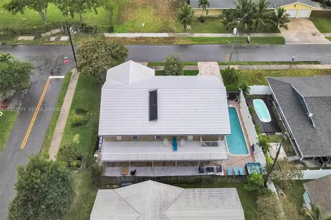 466 NE 8th Avenue Deerfield Beach FL 33441