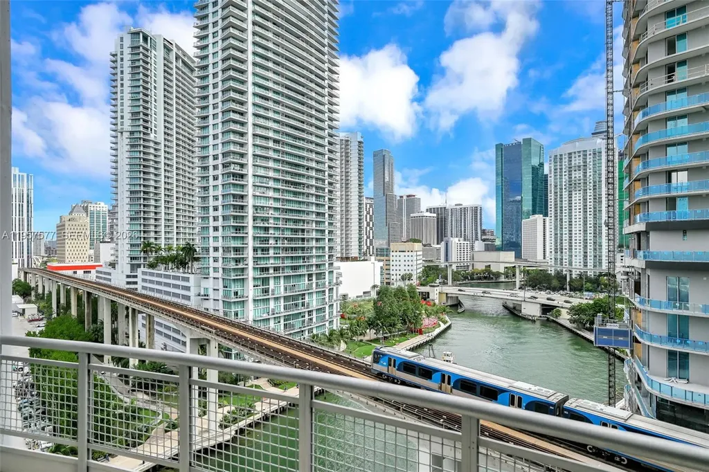 690 SW 1st Court Miami FL 33130