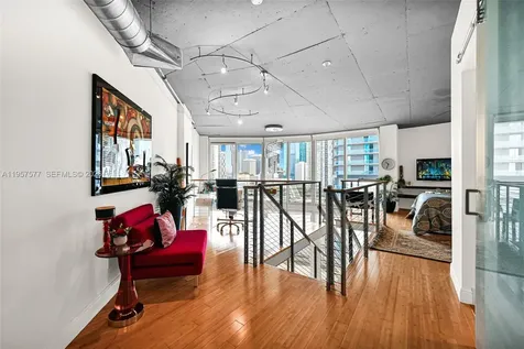 690 SW 1st Court Miami FL 33130